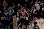 中欧体育官方入口-NBA官方：约基奇因冲突被罚款5万美元，兰德尔被罚款3.5万