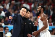 中欧体育官方网站-上海男篮时隔24年再夺常规赛冠军